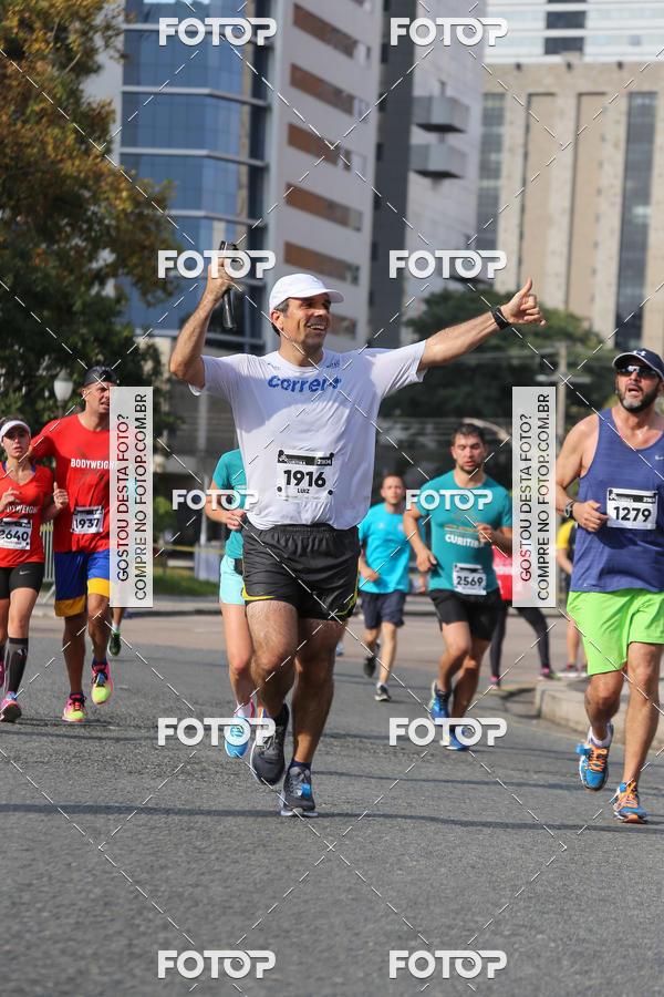 Buy your photos of the eventMeia Maratona Internacional de Curitiba 2018 on Fotop