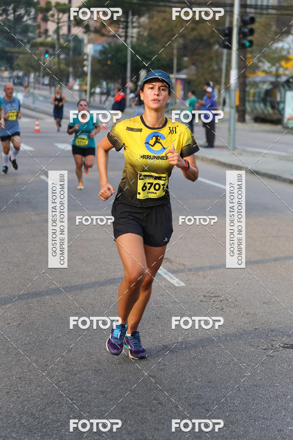Buy your photos of the eventMeia Maratona Internacional de Curitiba 2018 on Fotop