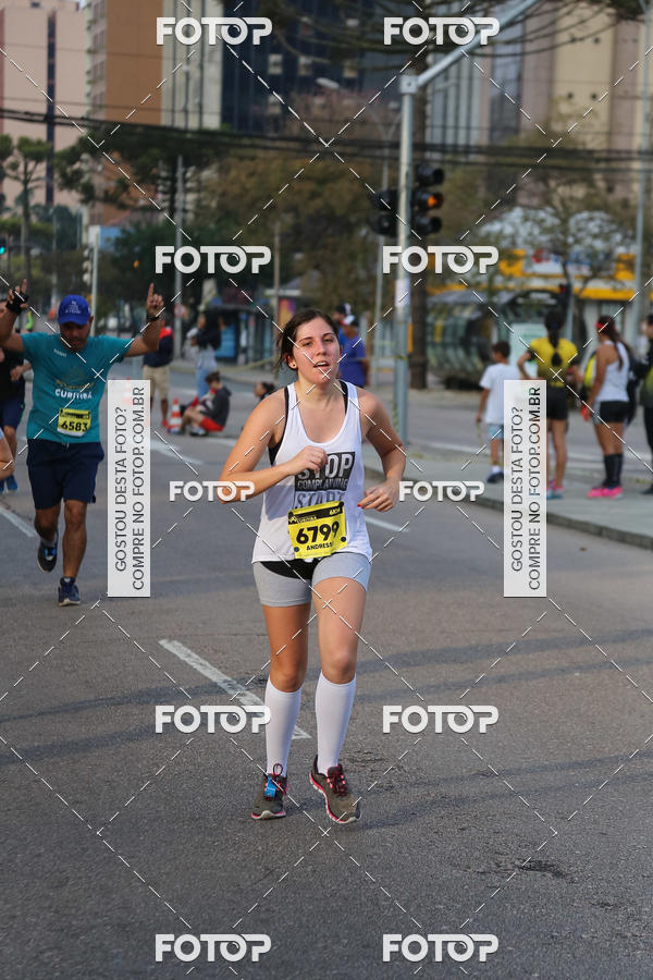 Buy your photos of the eventMeia Maratona Internacional de Curitiba 2018 on Fotop