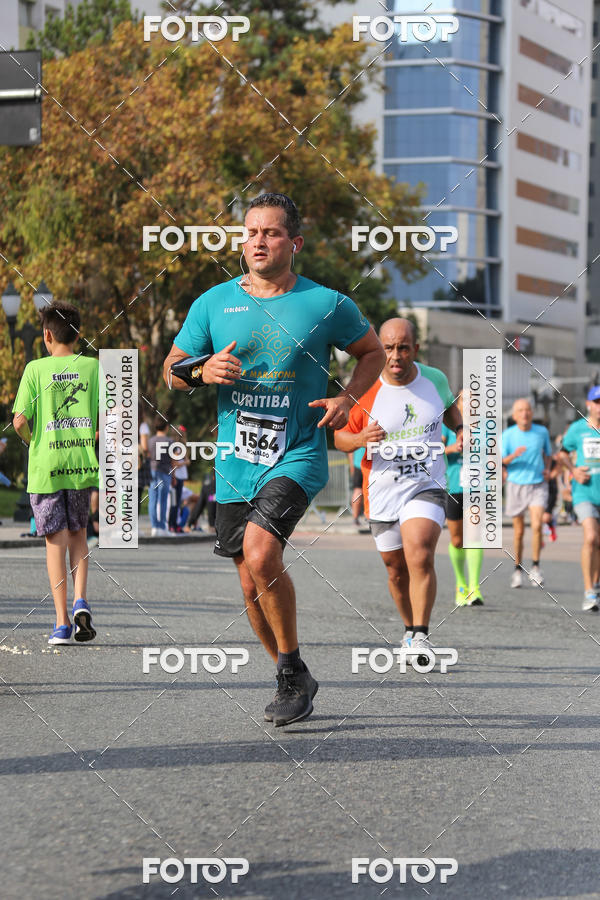 Buy your photos of the eventMeia Maratona Internacional de Curitiba 2018 on Fotop