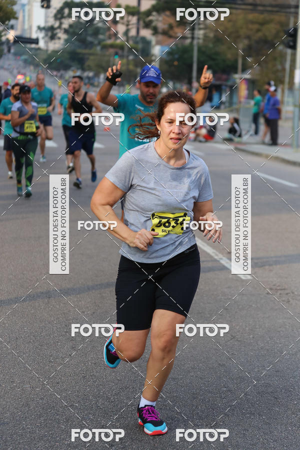 Buy your photos of the eventMeia Maratona Internacional de Curitiba 2018 on Fotop