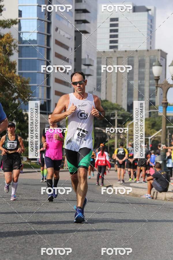 Buy your photos of the eventMeia Maratona Internacional de Curitiba 2018 on Fotop