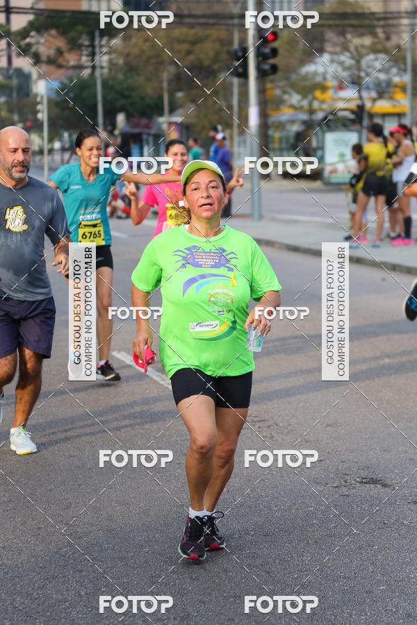 Buy your photos of the eventMeia Maratona Internacional de Curitiba 2018 on Fotop