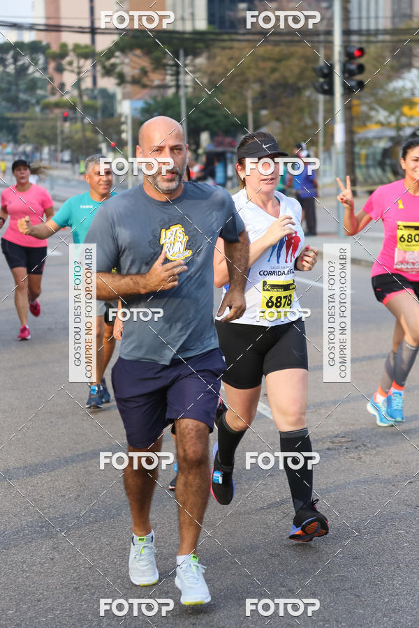 Buy your photos of the eventMeia Maratona Internacional de Curitiba 2018 on Fotop