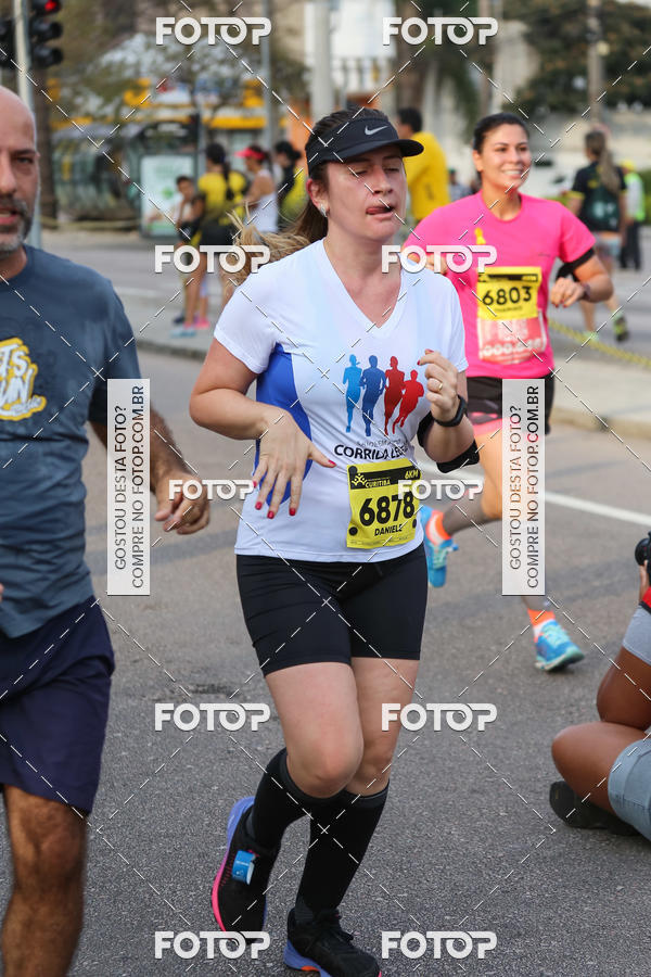 Buy your photos of the eventMeia Maratona Internacional de Curitiba 2018 on Fotop