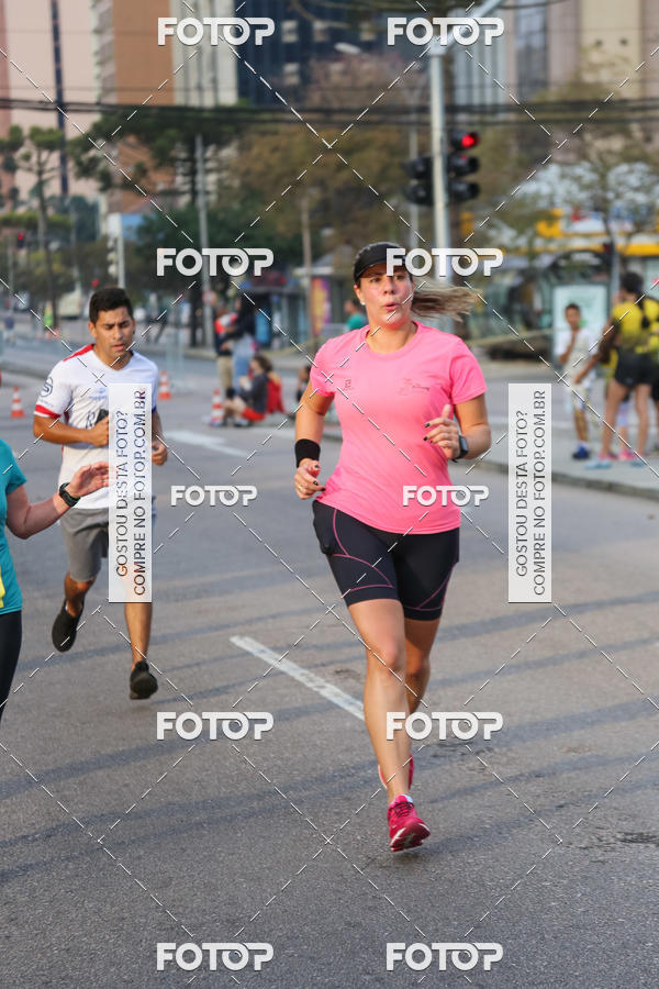 Buy your photos of the eventMeia Maratona Internacional de Curitiba 2018 on Fotop