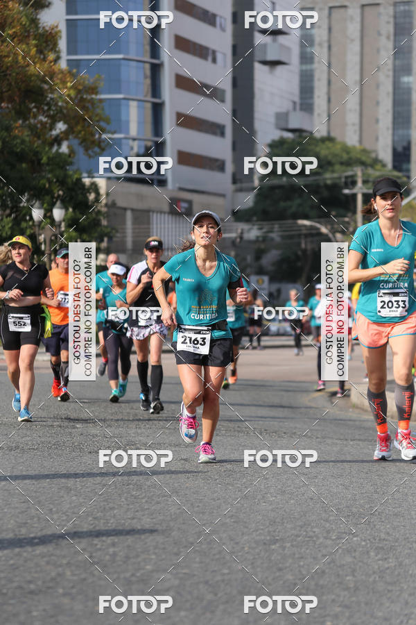 Buy your photos of the eventMeia Maratona Internacional de Curitiba 2018 on Fotop