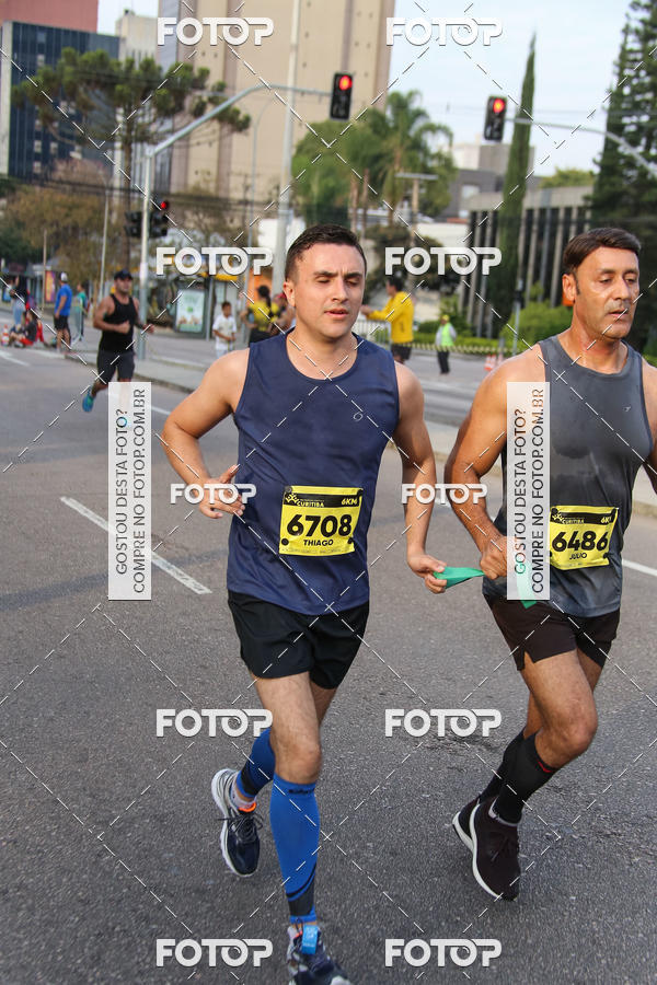 Buy your photos of the eventMeia Maratona Internacional de Curitiba 2018 on Fotop