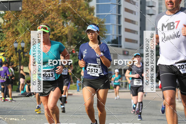 Buy your photos of the eventMeia Maratona Internacional de Curitiba 2018 on Fotop