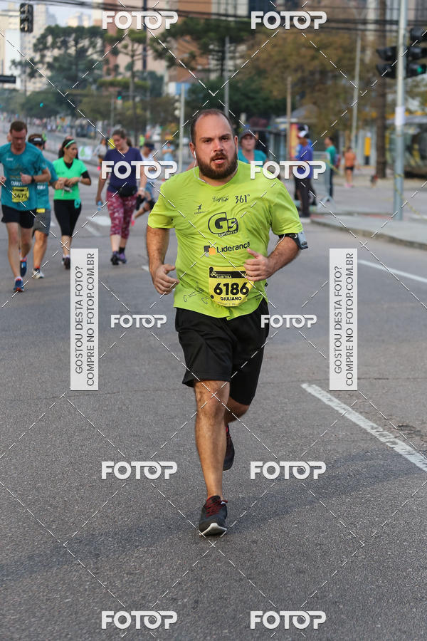 Buy your photos of the eventMeia Maratona Internacional de Curitiba 2018 on Fotop