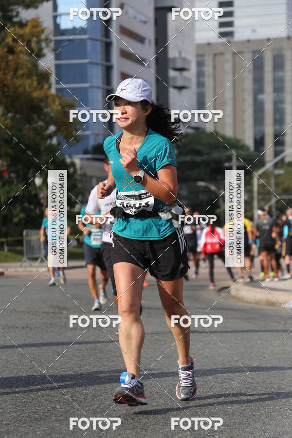 Buy your photos of the eventMeia Maratona Internacional de Curitiba 2018 on Fotop