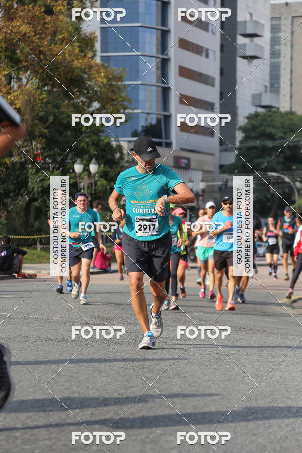 Buy your photos of the eventMeia Maratona Internacional de Curitiba 2018 on Fotop