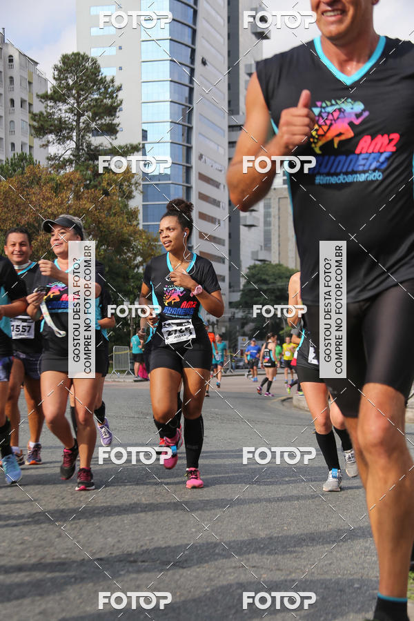Buy your photos of the eventMeia Maratona Internacional de Curitiba 2018 on Fotop