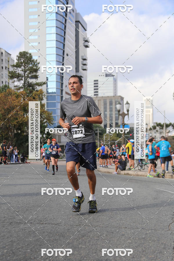 Buy your photos of the eventMeia Maratona Internacional de Curitiba 2018 on Fotop