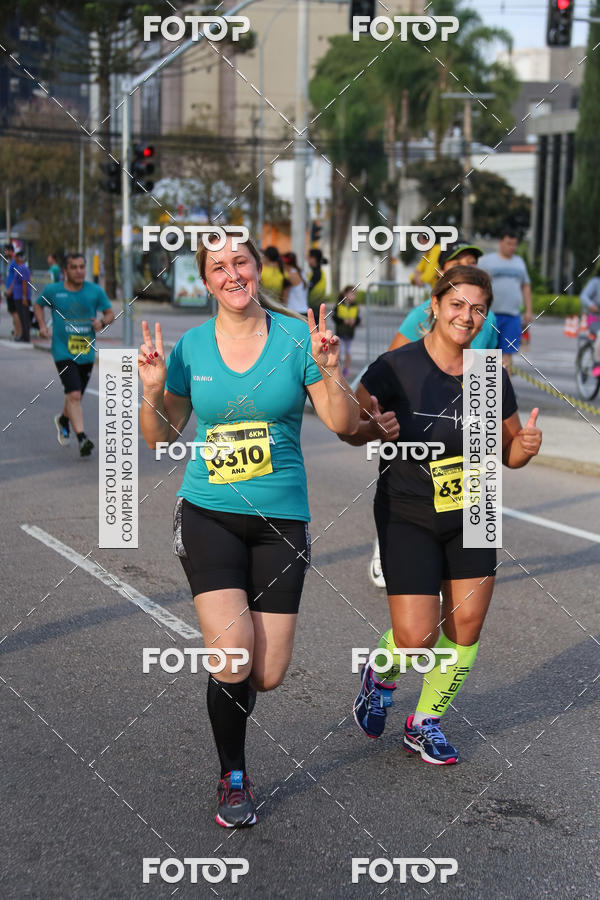 Buy your photos of the eventMeia Maratona Internacional de Curitiba 2018 on Fotop