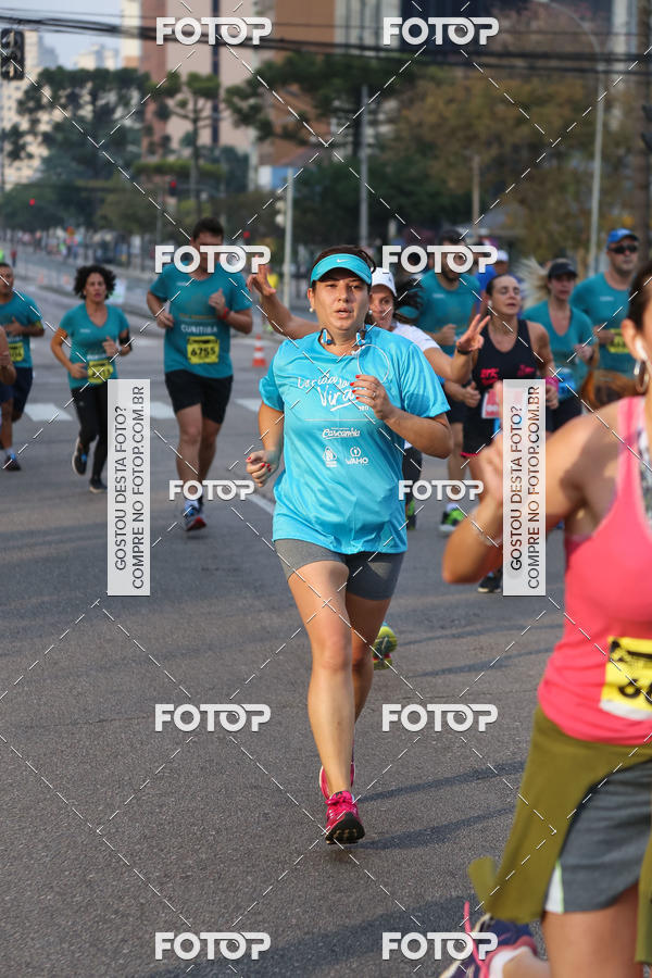 Buy your photos of the eventMeia Maratona Internacional de Curitiba 2018 on Fotop