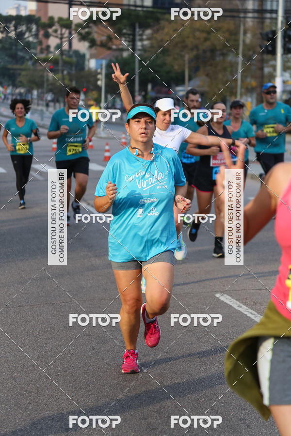 Buy your photos of the eventMeia Maratona Internacional de Curitiba 2018 on Fotop