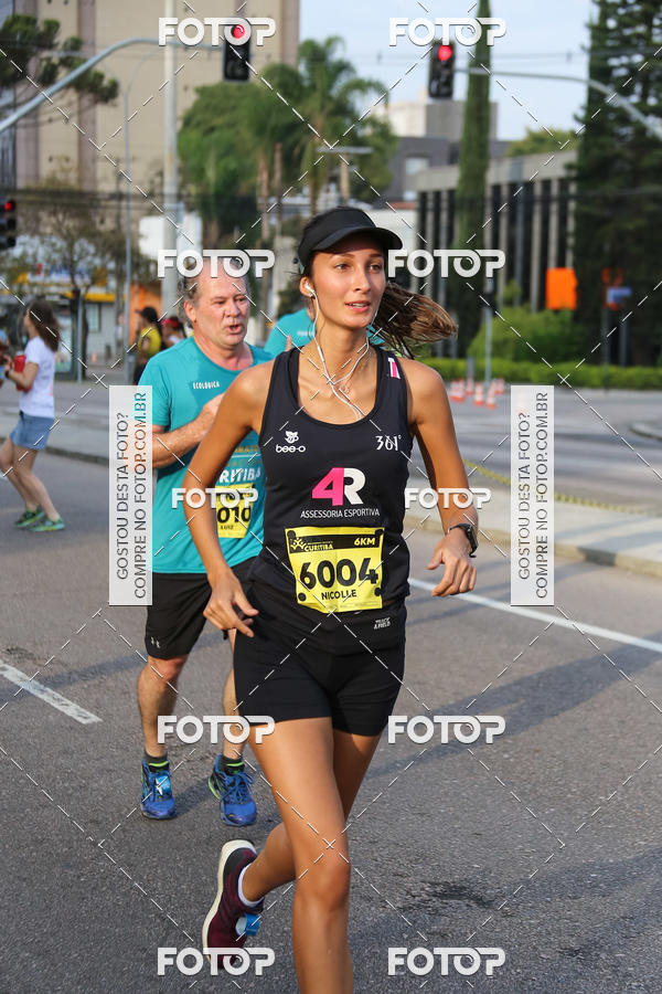 Buy your photos of the eventMeia Maratona Internacional de Curitiba 2018 on Fotop