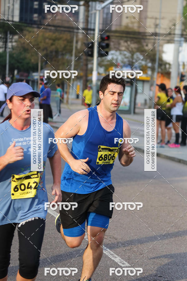 Buy your photos of the eventMeia Maratona Internacional de Curitiba 2018 on Fotop