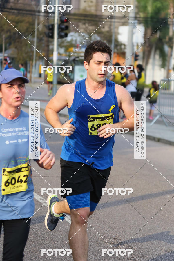 Buy your photos of the eventMeia Maratona Internacional de Curitiba 2018 on Fotop