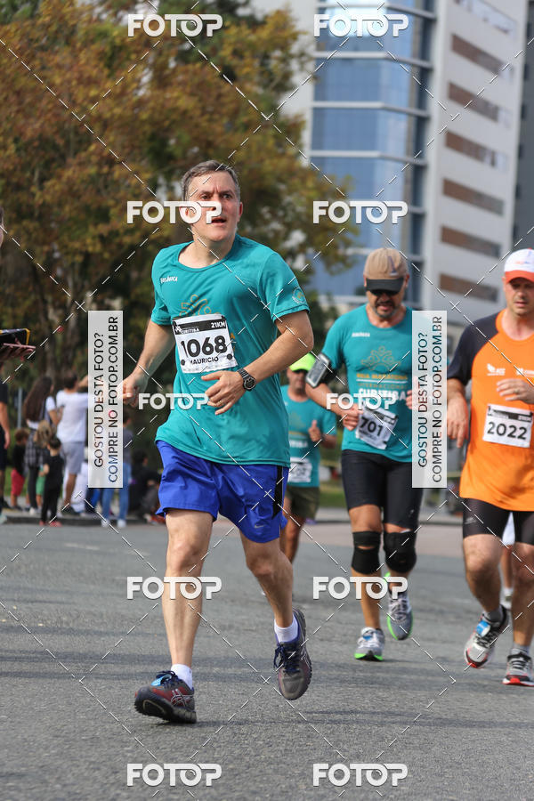 Buy your photos of the eventMeia Maratona Internacional de Curitiba 2018 on Fotop