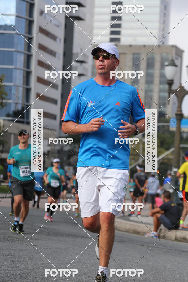 Buy your photos of the eventMeia Maratona Internacional de Curitiba 2018 on Fotop