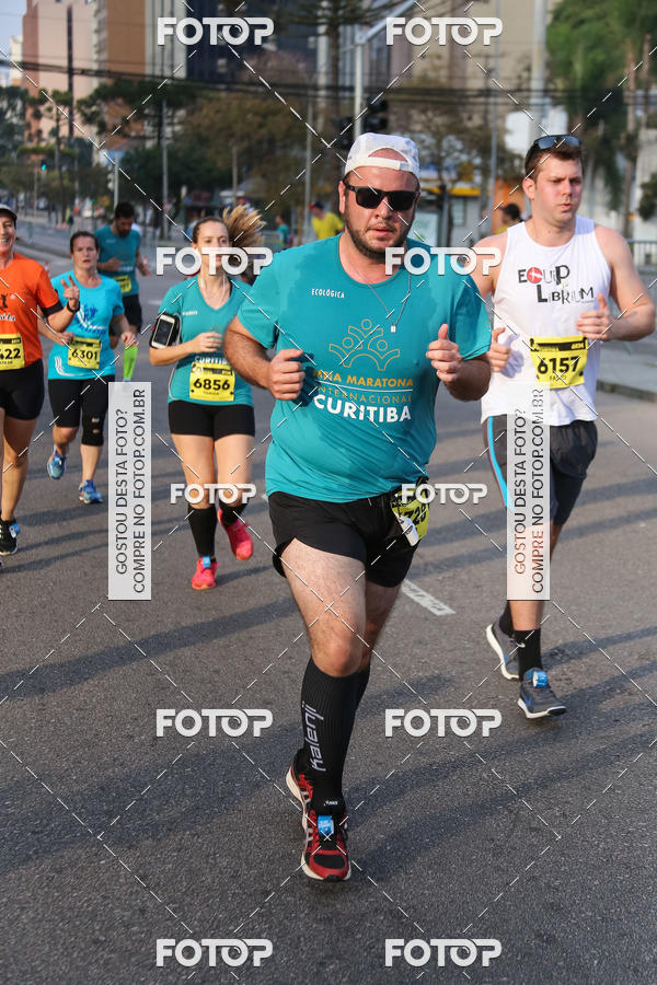 Buy your photos of the eventMeia Maratona Internacional de Curitiba 2018 on Fotop