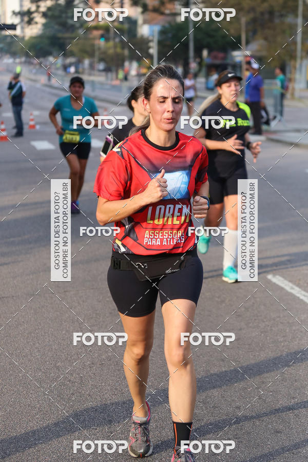 Buy your photos of the eventMeia Maratona Internacional de Curitiba 2018 on Fotop