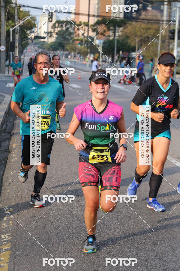 Buy your photos of the eventMeia Maratona Internacional de Curitiba 2018 on Fotop