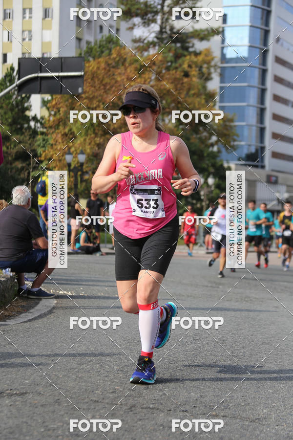 Buy your photos of the eventMeia Maratona Internacional de Curitiba 2018 on Fotop