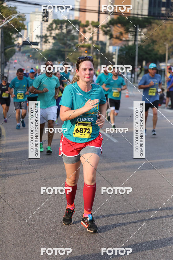Buy your photos of the eventMeia Maratona Internacional de Curitiba 2018 on Fotop