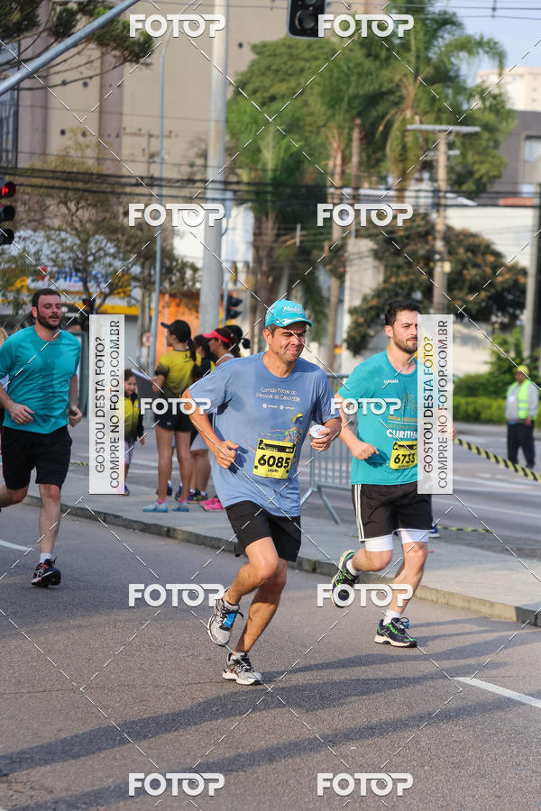 Buy your photos of the eventMeia Maratona Internacional de Curitiba 2018 on Fotop