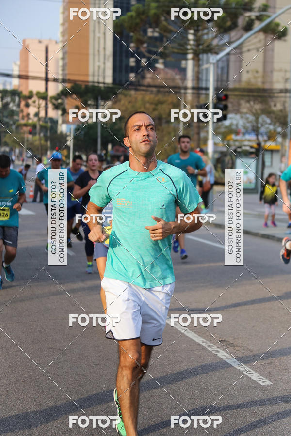 Buy your photos of the eventMeia Maratona Internacional de Curitiba 2018 on Fotop