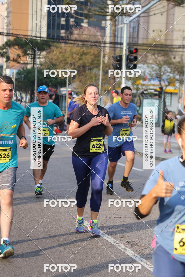Buy your photos of the eventMeia Maratona Internacional de Curitiba 2018 on Fotop