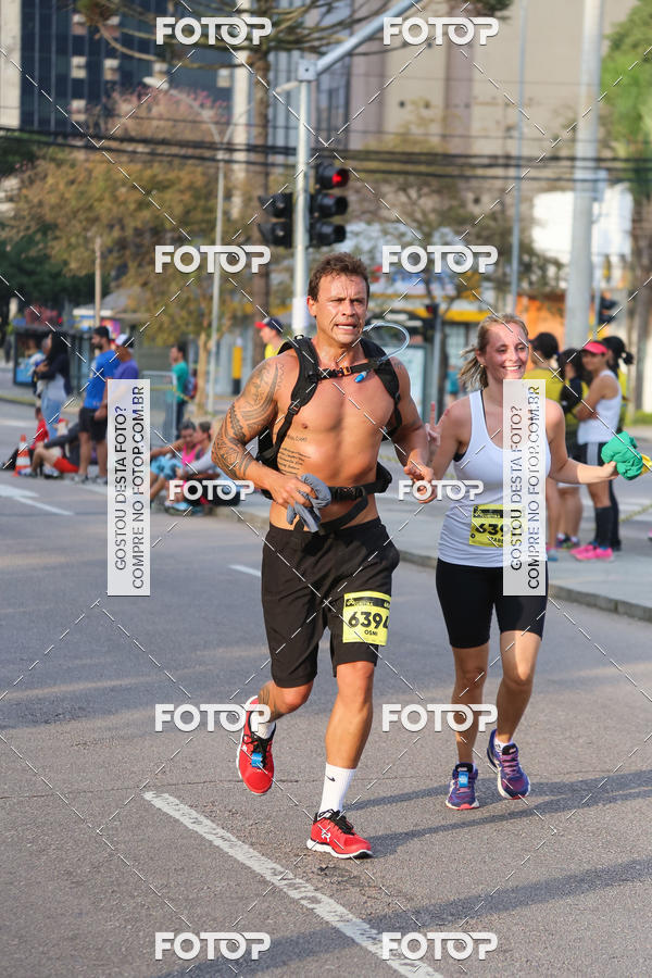 Buy your photos of the eventMeia Maratona Internacional de Curitiba 2018 on Fotop