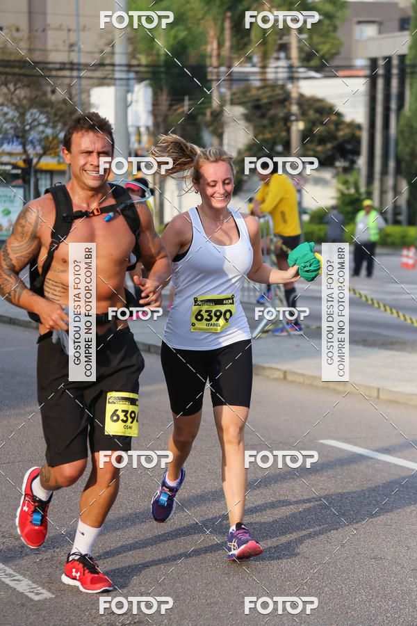 Buy your photos of the eventMeia Maratona Internacional de Curitiba 2018 on Fotop