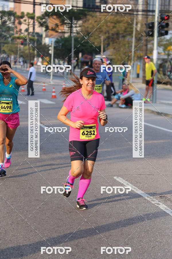 Buy your photos of the eventMeia Maratona Internacional de Curitiba 2018 on Fotop