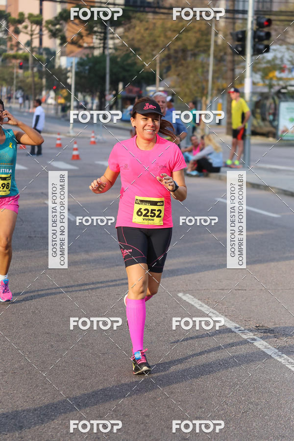 Buy your photos of the eventMeia Maratona Internacional de Curitiba 2018 on Fotop