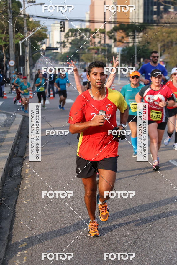 Buy your photos of the eventMeia Maratona Internacional de Curitiba 2018 on Fotop