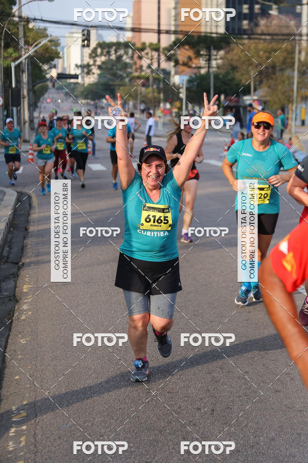 Buy your photos of the eventMeia Maratona Internacional de Curitiba 2018 on Fotop