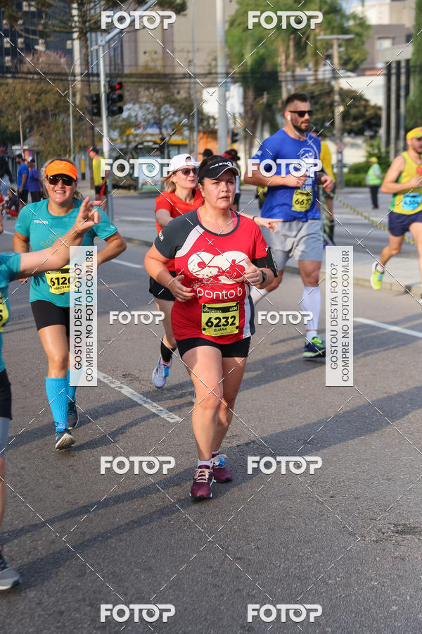 Buy your photos of the eventMeia Maratona Internacional de Curitiba 2018 on Fotop