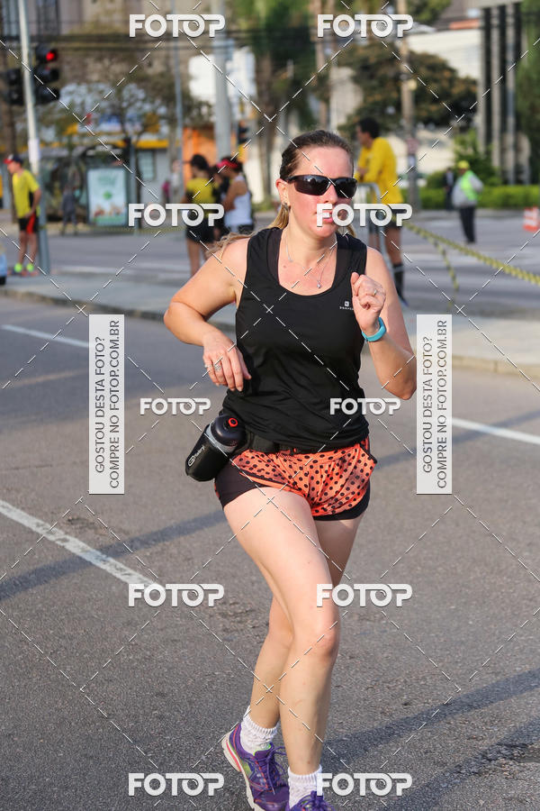 Buy your photos of the eventMeia Maratona Internacional de Curitiba 2018 on Fotop