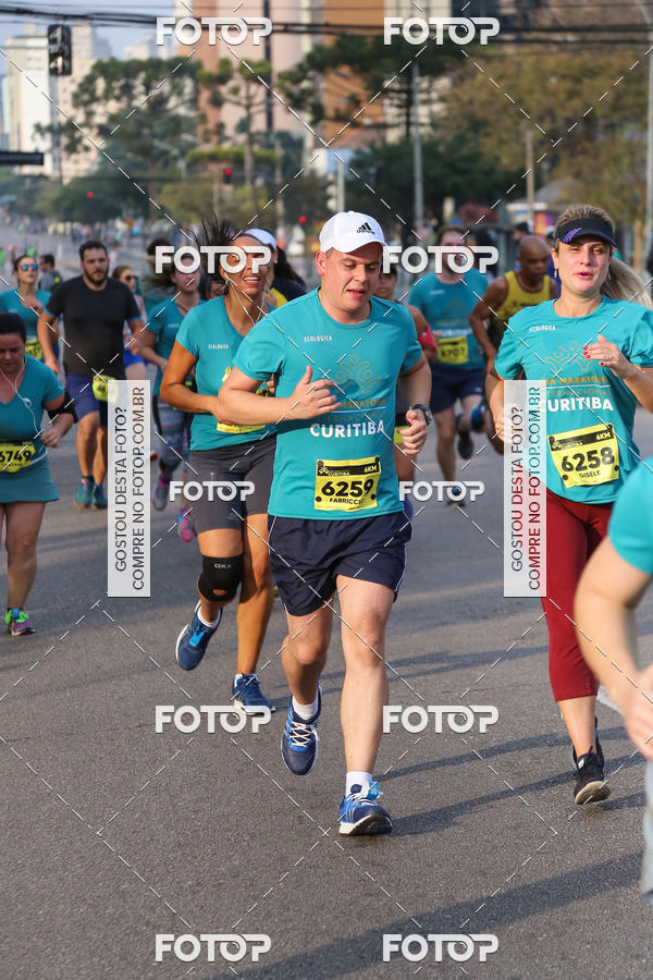 Buy your photos of the eventMeia Maratona Internacional de Curitiba 2018 on Fotop