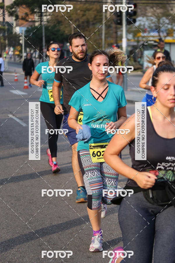 Buy your photos of the eventMeia Maratona Internacional de Curitiba 2018 on Fotop