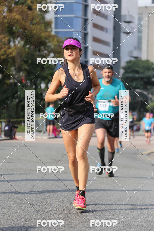 Buy your photos of the eventMeia Maratona Internacional de Curitiba 2018 on Fotop
