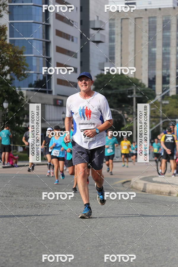 Buy your photos of the eventMeia Maratona Internacional de Curitiba 2018 on Fotop