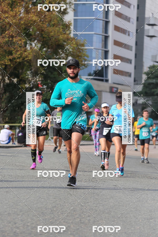 Buy your photos of the eventMeia Maratona Internacional de Curitiba 2018 on Fotop
