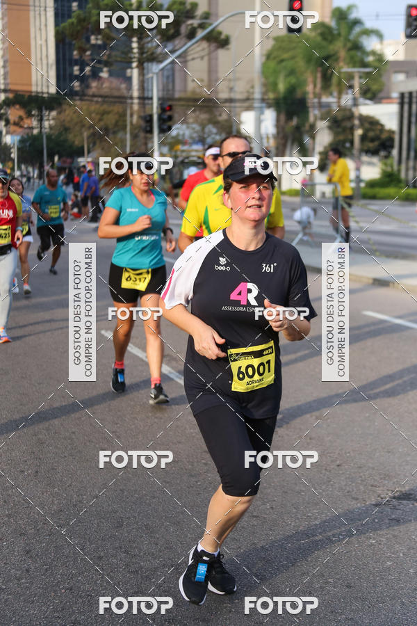 Buy your photos of the eventMeia Maratona Internacional de Curitiba 2018 on Fotop