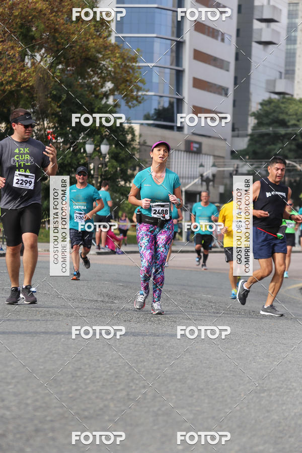 Buy your photos of the eventMeia Maratona Internacional de Curitiba 2018 on Fotop