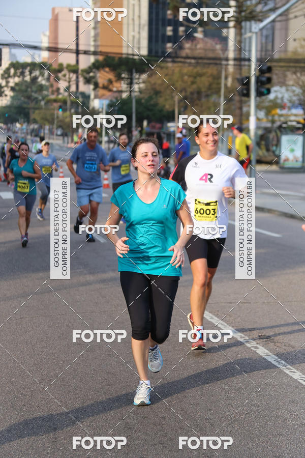 Buy your photos of the eventMeia Maratona Internacional de Curitiba 2018 on Fotop